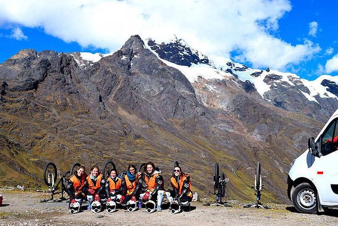 07 Day: Inca Jungle Adventure with Mountain Bike, Rafting, Zipline & Trek - Day 1: Land in Cusco and take altitude seriously