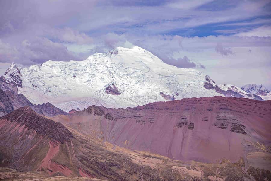 08am Departure Rainbow Mountain Tour: Late Morning Tour - Walking through the Andes before the famous colors