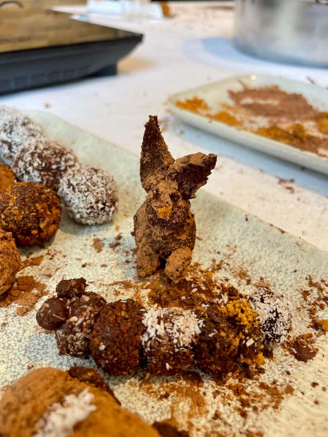 1.5h Cusco Chocolate Workshop - Truffles & Hot Chocolate - Timing, Booking, and One Important Caution