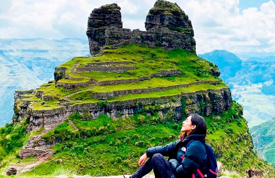1 day excursion to Waqrapukara - Sangarara and the highland road