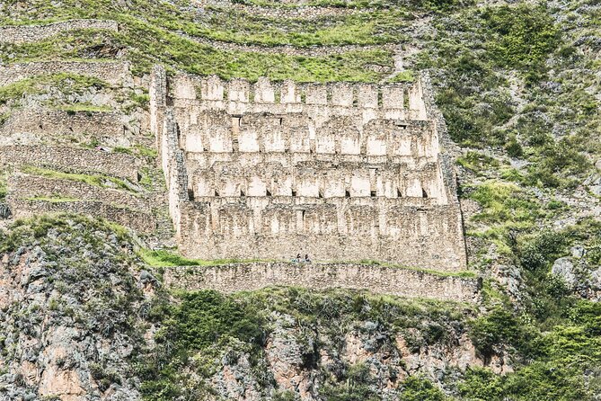 2 Day Sacred Valley and Machu Picchu Guided Tour from Cusco - Q’orao and Taray: a gentle introduction to the valley