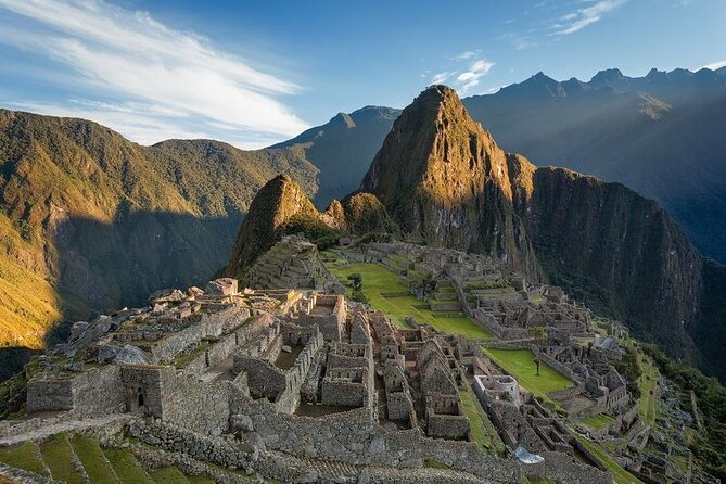 2-Day Short Inca Trail to Machu Picchu - Guide quality and group size