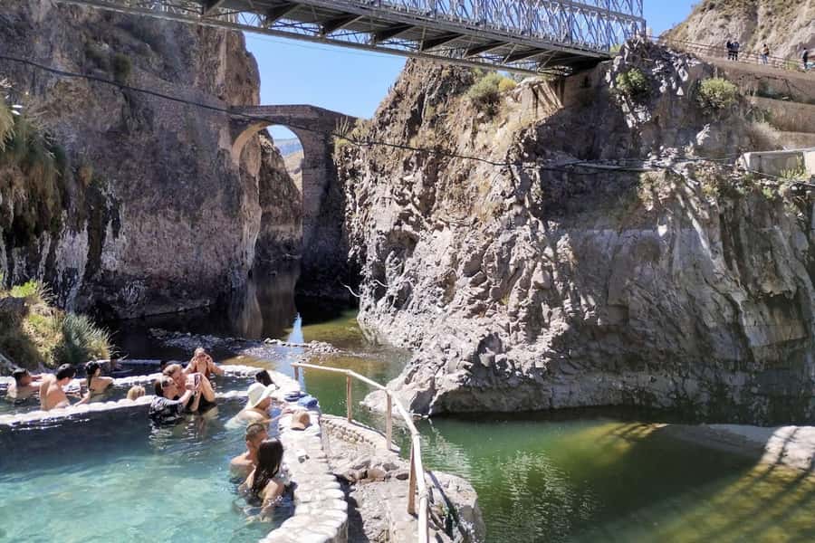 2-Day Tour Colca Canyon in Arequipa with end in Puno - Chacapi hot springs after the mountain road