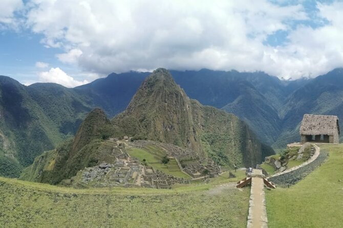 2-Day Tour in Sacred Valley and Machu Picchu from Cusco - Why this two-day route works