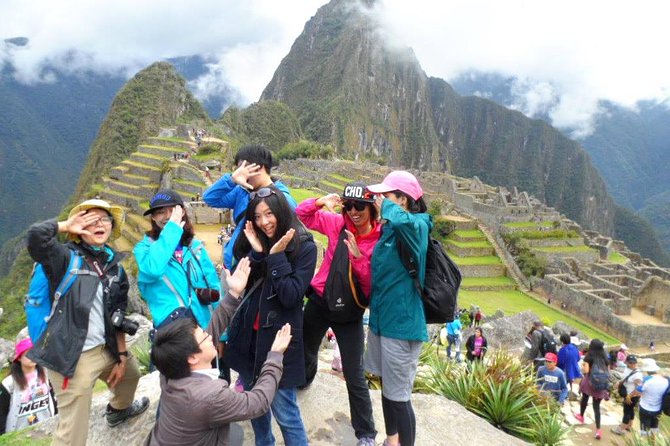 2 Days Machu Picchu Tour from Cusco - Lunch, the return train, and the long ride to Cusco