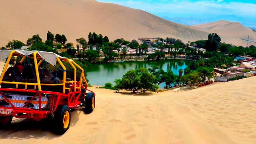 4 Day from Lima: Nazca Lines Flight, Paracas, and Huacachina - Day 2: Ballestas Islands and the Paracas desert