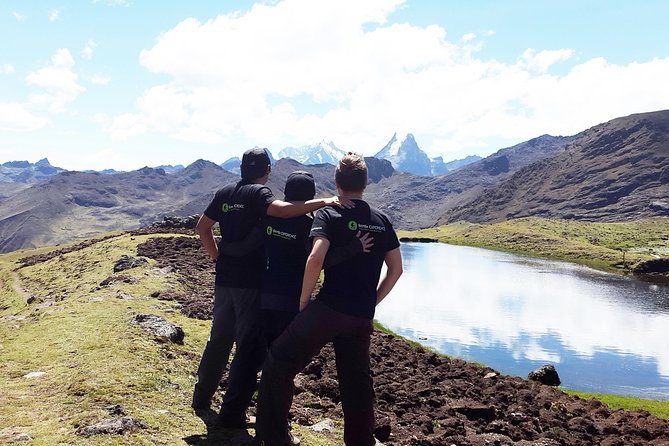 4-Day Lares Trek to Machu Picchu from Cusco - Day 2: The hard climb over Ipsayccocha Pass