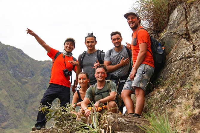4 Days Inca Jungle to Machu Picchu Standard - Guides, group size, and organization