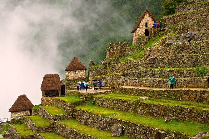 4 Days Inca Trail To Machu Picchu - Day four: entering through the Sun Gate