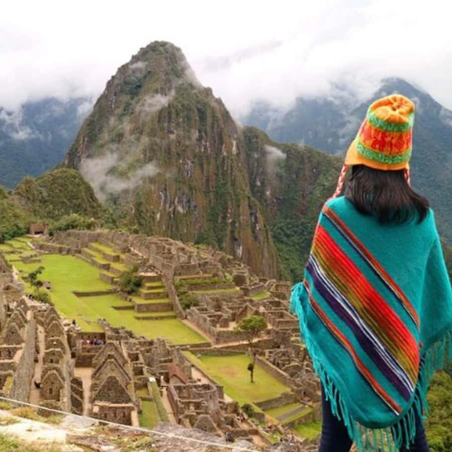 5-Day Classic Salkantay Trek to Machu Picchu return by Train - Day one: Challacancha to Humantay Lagoon