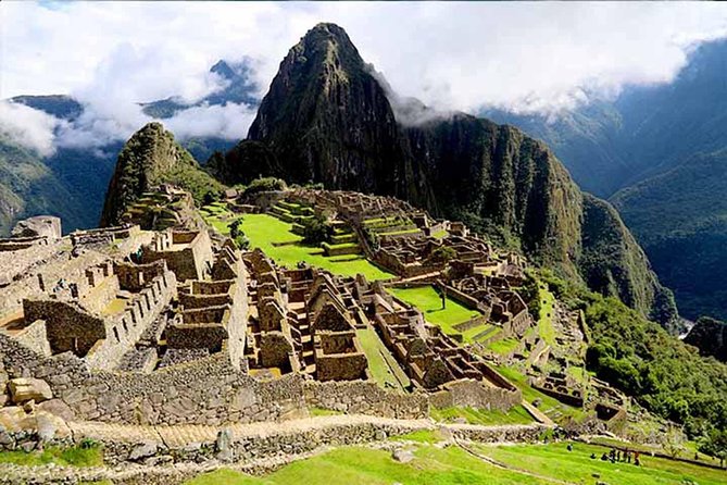 5-Day: Salkantay Trek to Machupicchu and Humantay Lake - Day 3: Jungle walking and Cocalmayo hot springs