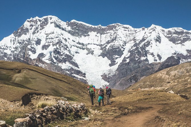 6 day Rainbow Mountain x Ausangate Trek - FlashpackerConnect - Day 3: Qampa Pass and the route through chinchilla country