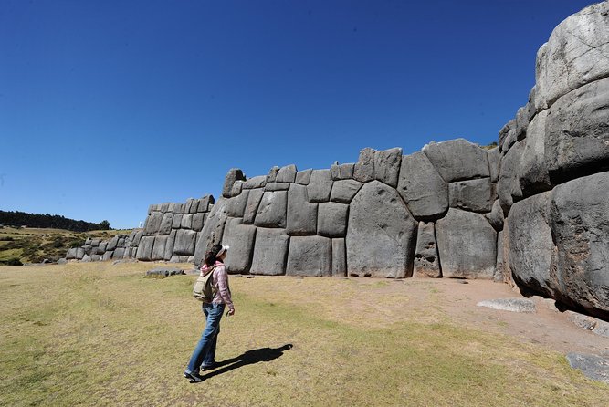 7 Day Peru Private Journey - Day 3: Flying to Cusco and meeting the Inca stonework