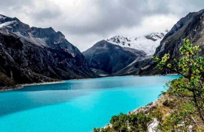 Ancash: Trekking to Paron Lagoon with Entrance | Full day|