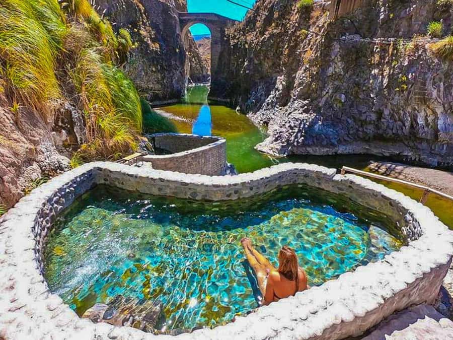 Arequipa: 2-Day Colca Canyon Classic Tour return to Arequipa - From Arequipa to Pampa Cañahuas