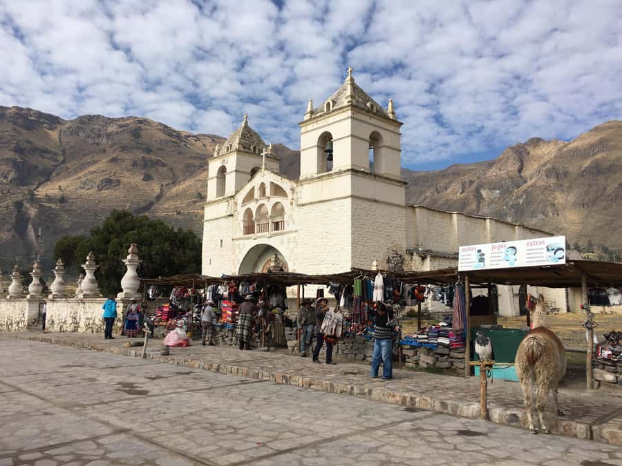 Arequipa: 2-Day Colca Canyon Classic Tour return to Arequipa - Guides, Hotels, and the Real Comfort Level