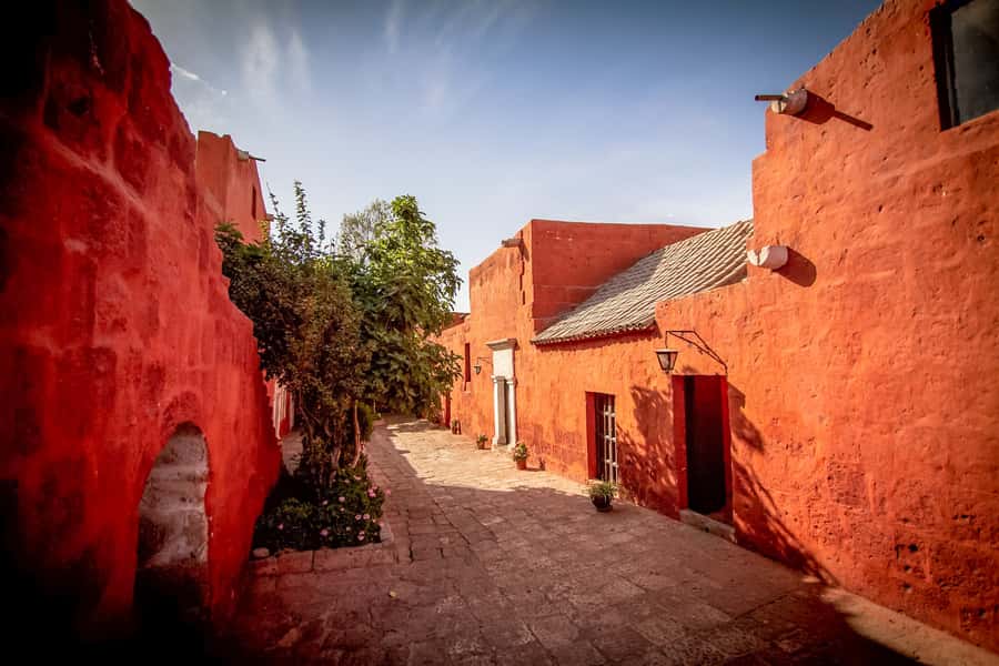 Arequipa: City Tour and Santa Catalina Monastery - Who should book this experience