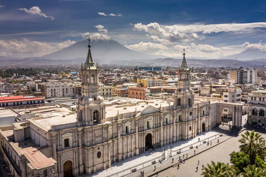 Arequipa Food Tour: Ancestral Cuisine & City Tour - Malecón Bolognesi gives you a walking break