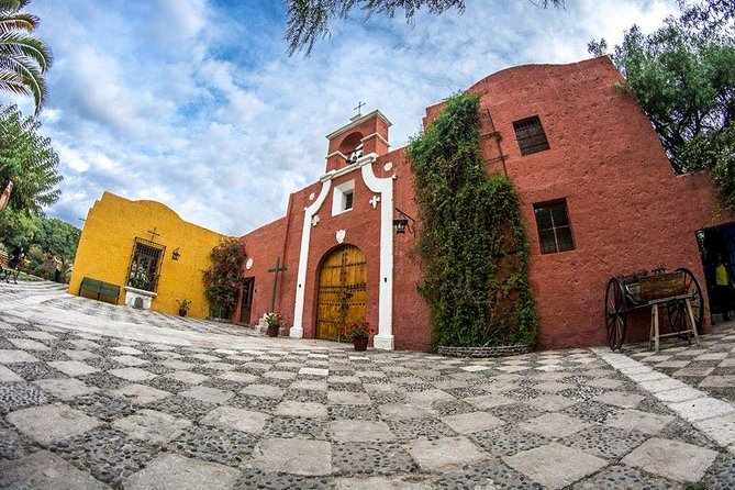Arequipa, Historic and Colonial City and Santa Catalina Monastery - Jesuit cloisters and the San Ignacio Chapel