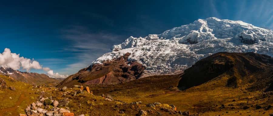 Ausangate 7 Lagoons Tour 1 day + Buffet Breakfast and Lunch - Five hours on a high Andean trail