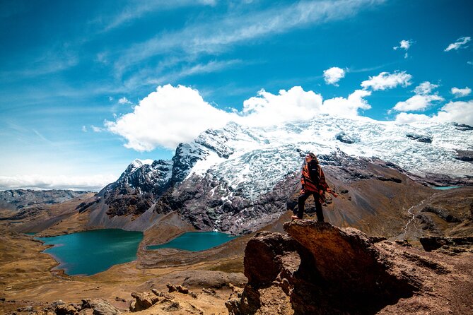 Ausangate and Rainbow Mountain Trek – 3 Days / 2 Nights - Day two: Puca Pass, Anantapata, and Warmisaya