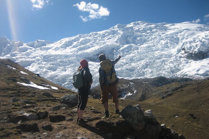 Ausangate Trek 5 Days - Day 3: The 5,200-meter climb over Palomani Pass