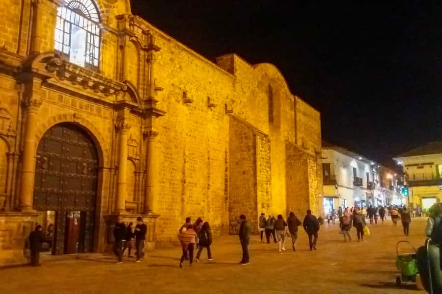 Best of Cusco: Night Tour, Pisco Sour Lessons, and Dinner - Cusco by night, from the Cathedral to San Blas