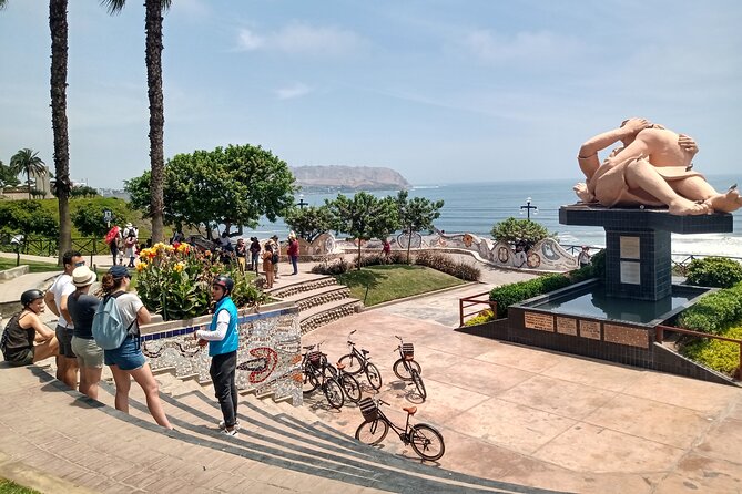 Bike Tour Lima | Ride along Miraflores & Barranco - Returning along the Miraflores boardwalk