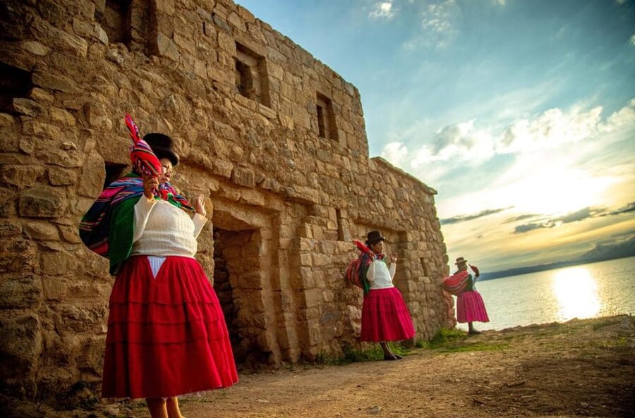 Bolivia: Full day to Copacabana & Isla del Sol - The return to Copacabana and late trip to Puno