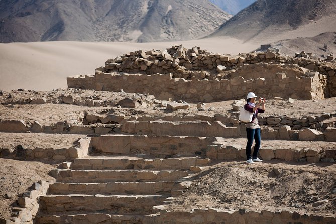 Caral The First Civilization in America - Full Day From Lima - The two-hour walk: pyramids, plazas, and open sun