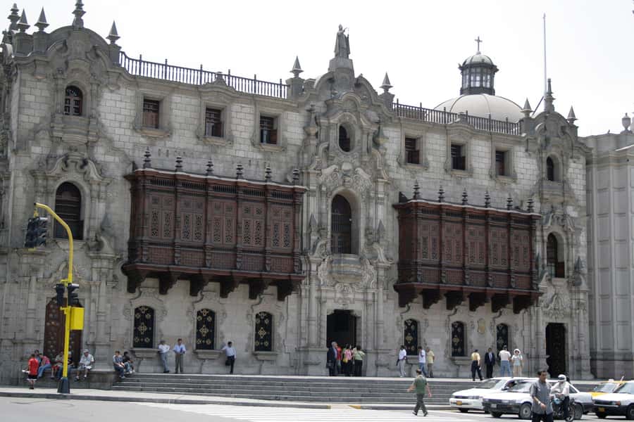 City Tour 1 day Lima - The Cathedral and colonial buildings up close