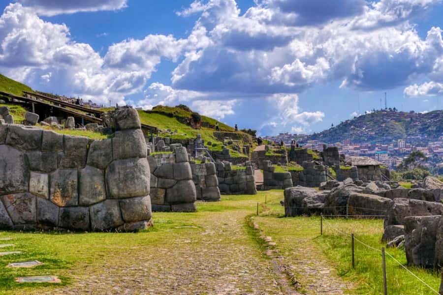 City Tour Cusco Qoricancha Sacsayhuaman y Tambomachay - Why this is a smart introduction to Cusco