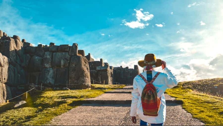 City Tour Cusco Qoricancha Sacsayhuaman y Tambomachay - Starting at the Plaza de Armas
