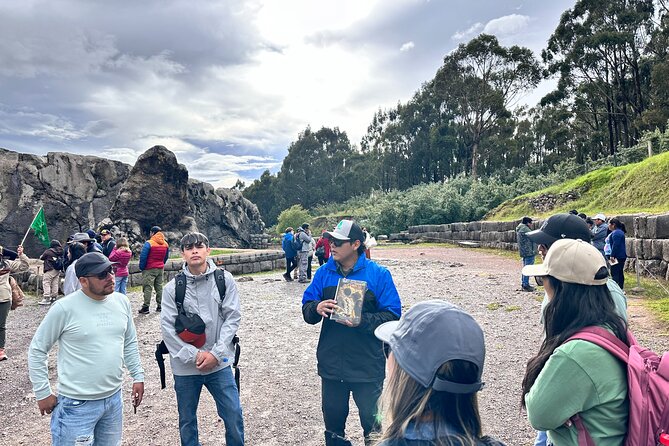 City Tour Cusco - Sacsayhuamán and the giant stones above Cusco