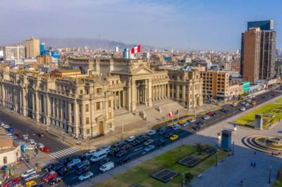 City Tour With Demonstration & Tasting of Pisco Sour