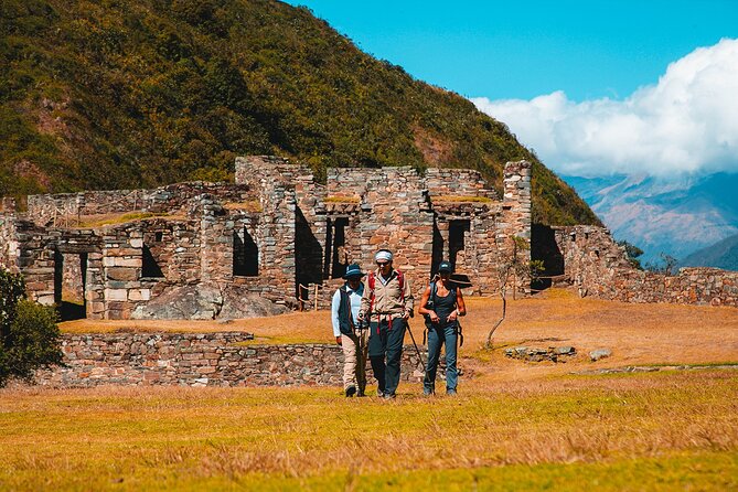Classic Choquequirao Trek – 5 Days / 4 Nights - What the $735 price gets you