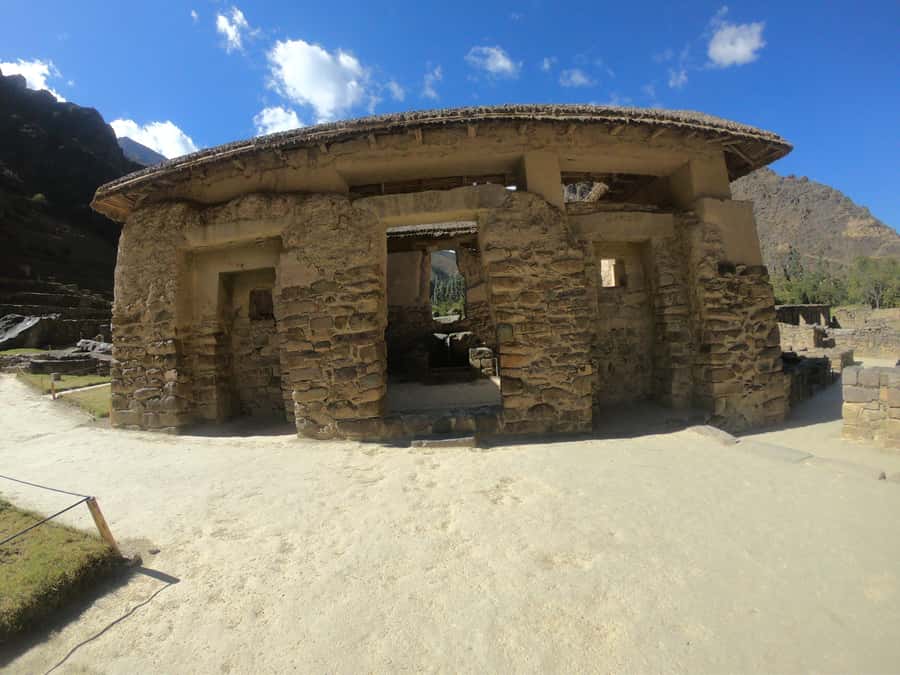 Classic Sacred Valley full day - Chinchero adds textiles to the final stretch