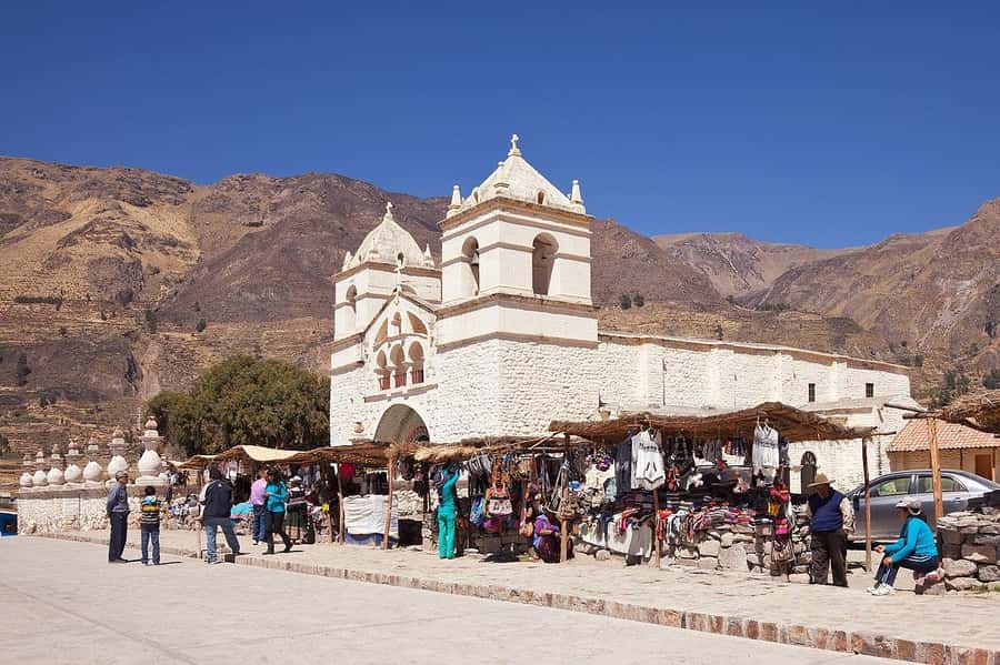 COLCA CANYON FULL DAY TOURS - Cruz del Condor and the main canyon view