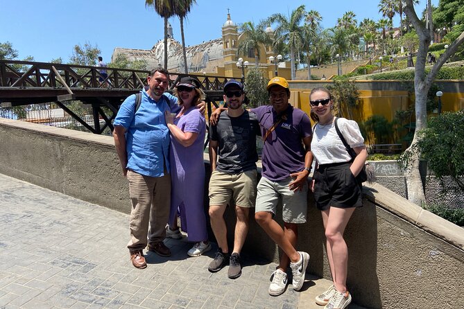 Colorful Barranco Tour and Street Art - Bajada de Baños, the Hermitage, and the Bridge of Sighs