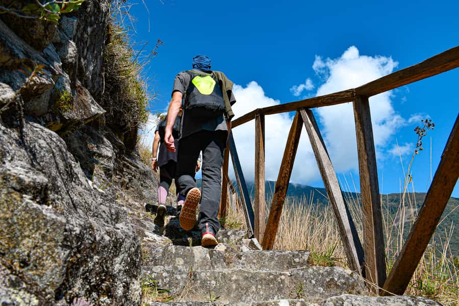 Cusco: 2-day Inca Trail to Machu Picchu - Early pickup and the train to KM 104