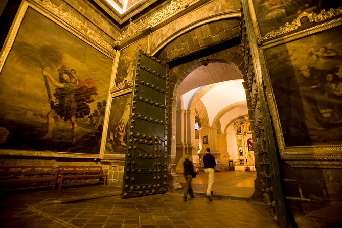 Cusco City Sightseeing and Sacsayhuaman Archeological Park Tour - Qorikancha shows two layers of Cusco