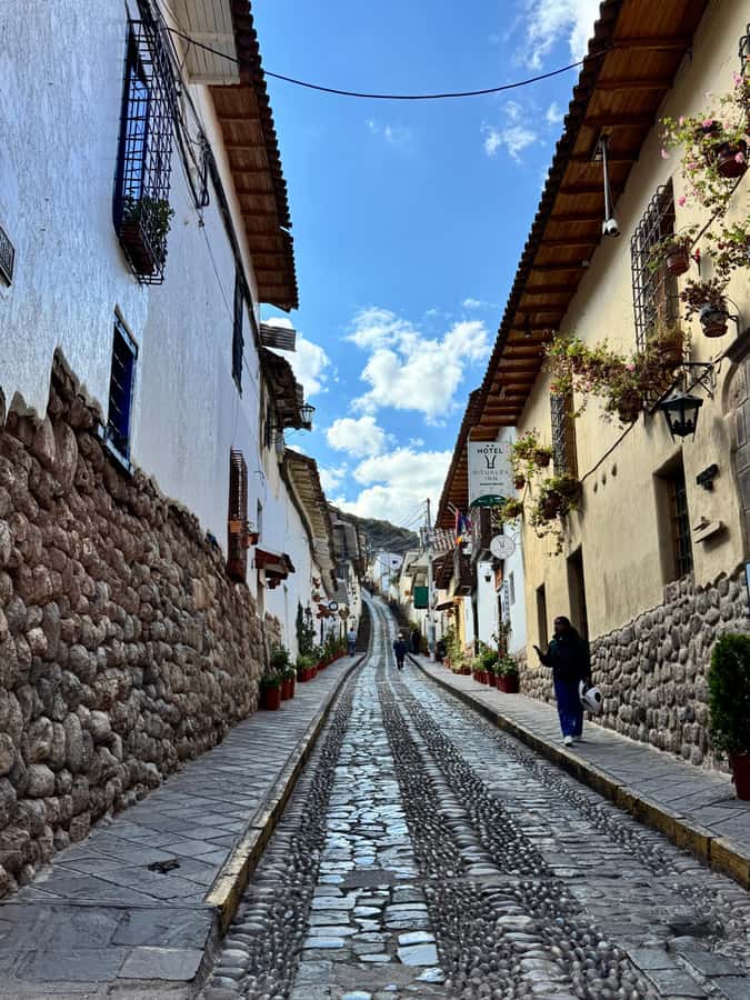 Cusco: Cultural Walking Tour with Local Guide⭐⭐⭐⭐⭐ - Starting at Cusco’s main square