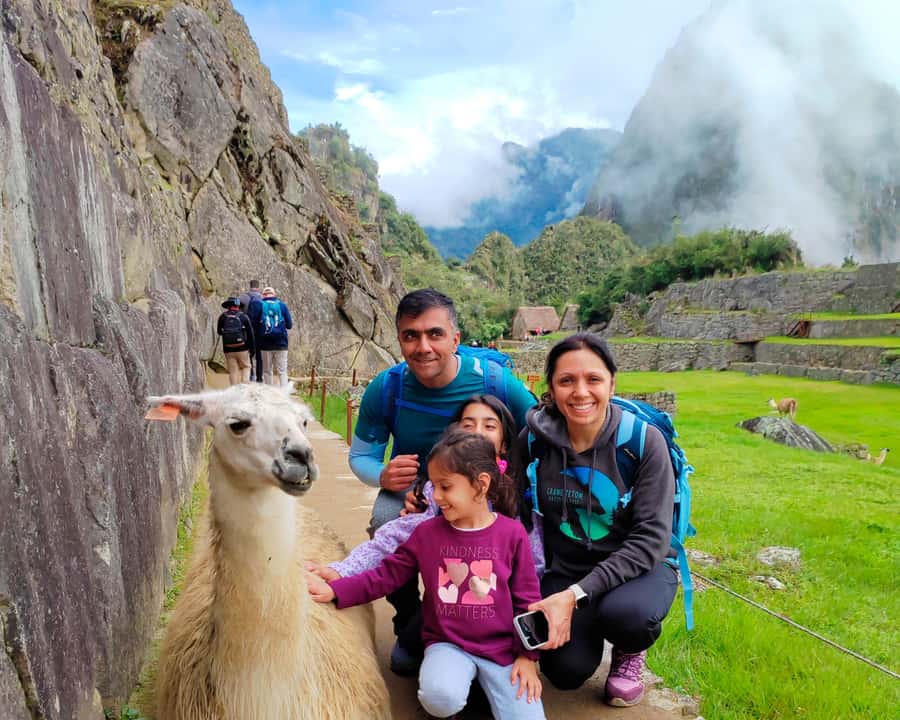 CUSCO: Full Day All Included Private Machu Picchu Experience - What to bring, and what to leave behind