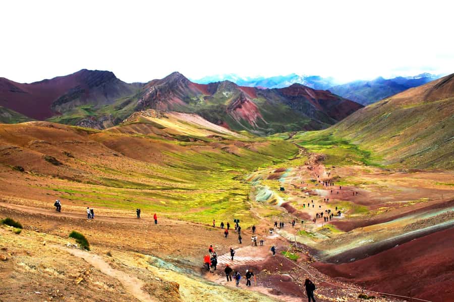 Cusco: Full-Day Rainbow Mountain & Red Valley Trekking Tour - The day starts before Cusco wakes up