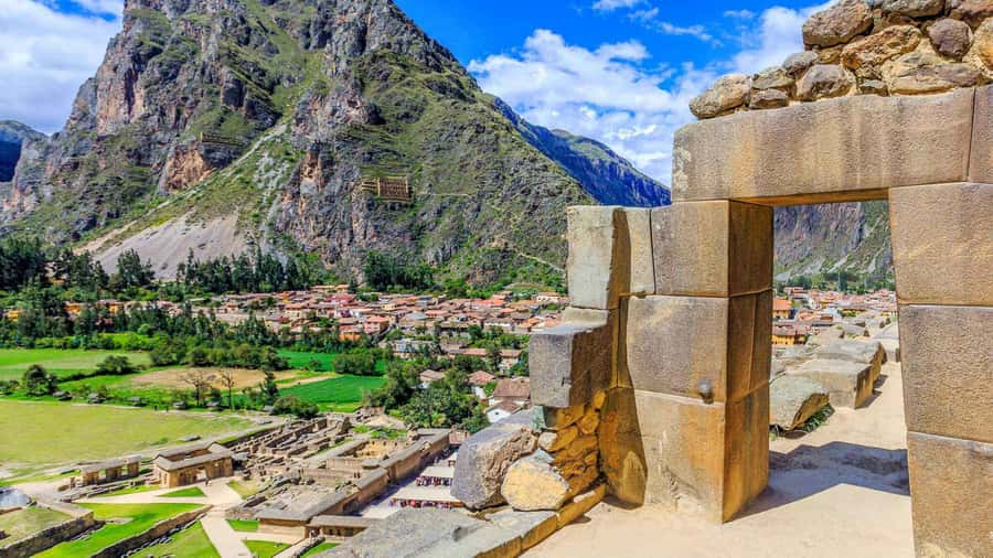 Cusco: Full-Day Sacred Valley History Tour - Guides, language, and group size
