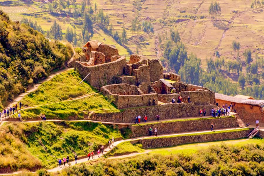 Cusco: Full-Day Sacred Valley History Tour - El Mirador and the first view of Inca farming