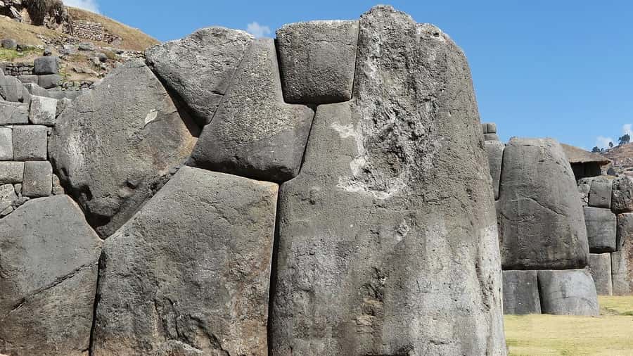 Cusco: Half-Day City Tour with Sacsayhuaman and Q'enco - Q’enqo reveals a more mysterious side of Inca Cusco