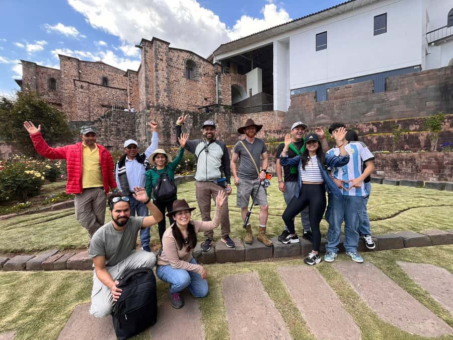 Cusco: Historical Guided City Tour with 4 Inca Ruins - Puka Pukara and the road into Cusco