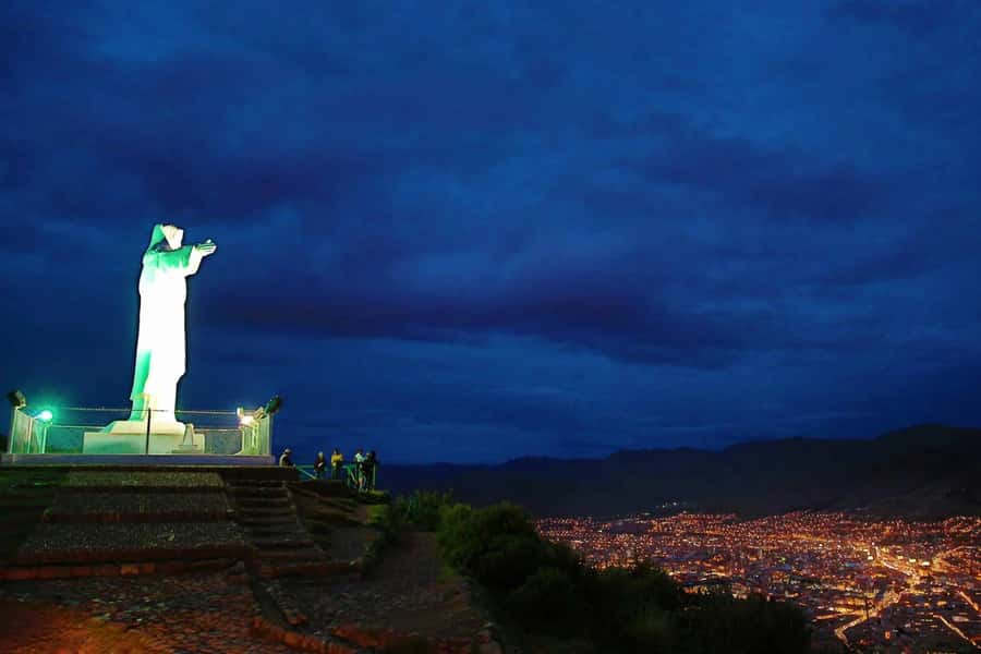 Cusco: Legends and History Night Tour with Pisco Sour - Who will get the most from this evening