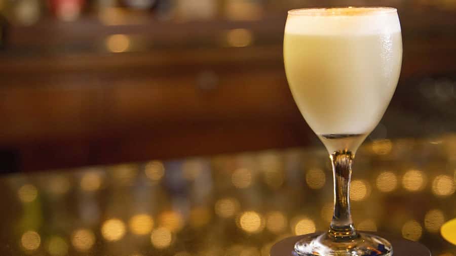 Cusco: Legends and History Night Tour with Pisco Sour - San Blas, where the legends take over